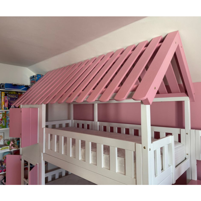 design speelbed met trap en glijbaan